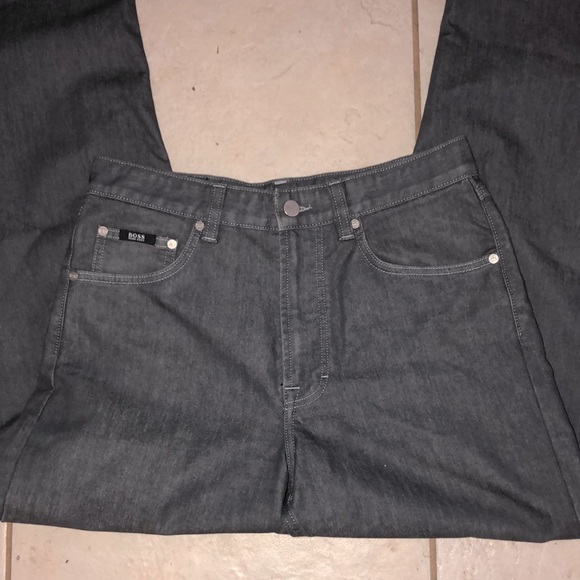 NEW Hugo Boss gray straight leg jeans - Picture 1 of 5